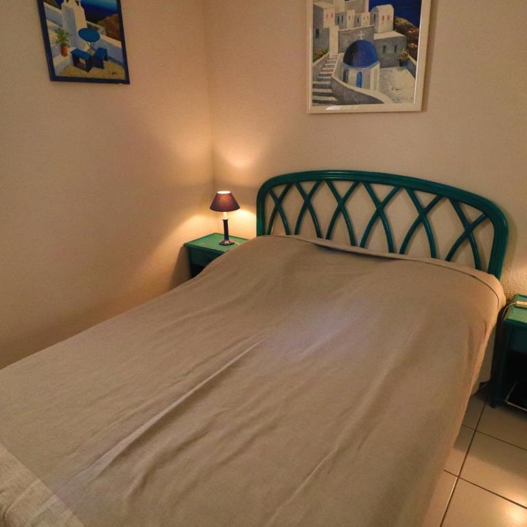 2 Pièces avec Terrasse 11m² à Sète - Résidence avec Piscine et WIFI - FR-1-472A-259 - Apartment - 5