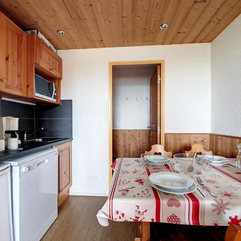 Appartement rénové 2 pièces Les Menuires, proche pistes, balcon - FR-1-344-905 - Appartamento - 6