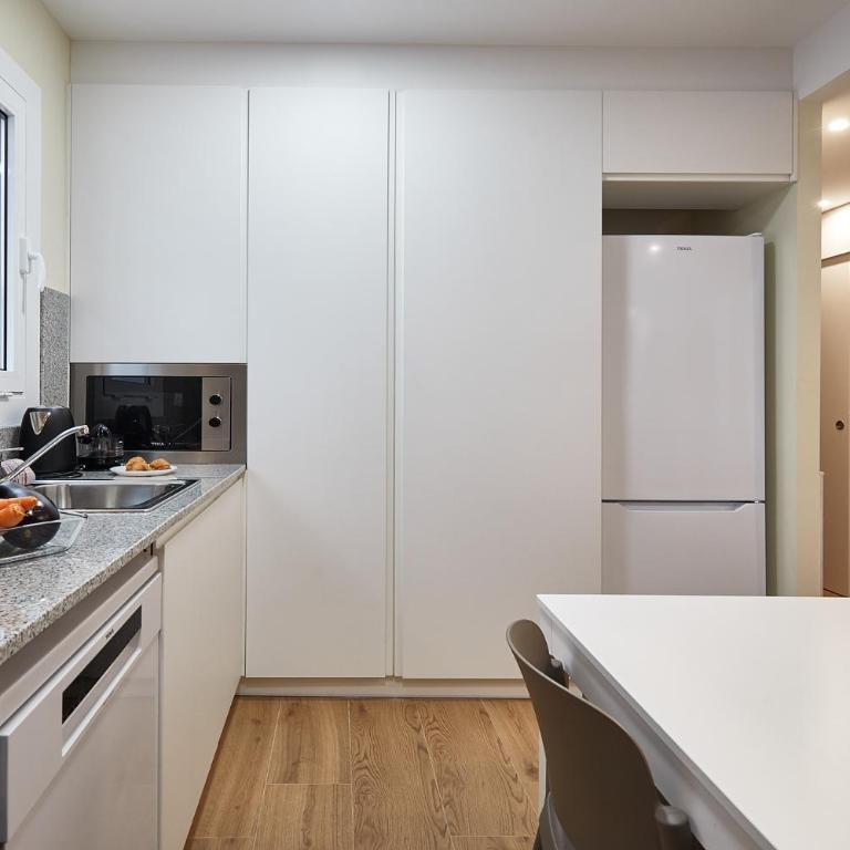 BBarcelona Sagrada Familia Flats - Apartment with Terrace - 17