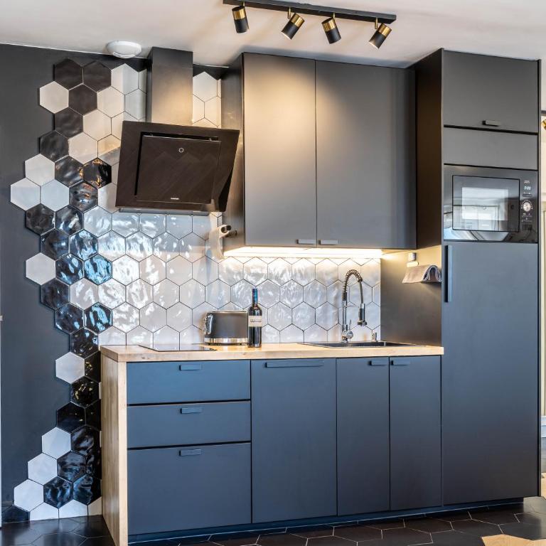Magnifique loft / spa en face de la cathédrale ! - Appartamento con 1 Camera da Letto - 3