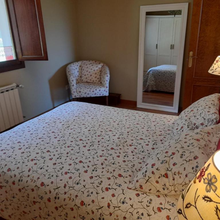 Gestiona2R - Casa Camelia con jardin, ideal familias - Three-Bedroom House - 23