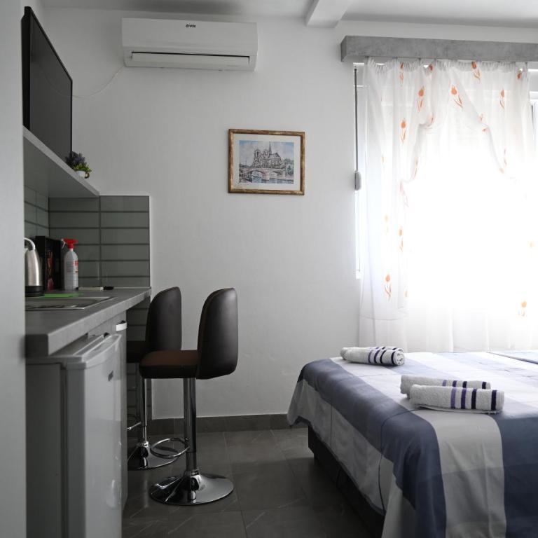 Đuričić Apartmani - Deluks Studio sa Bračnim Krevetom (King-size) - 10