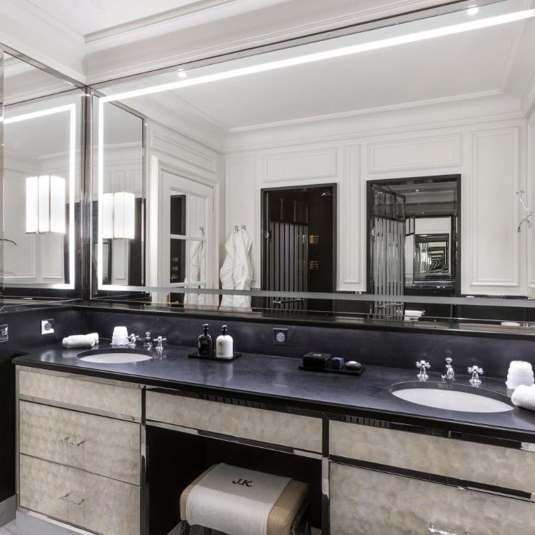 J.K. Place Paris - Chambre Deluxe Double ou Lits Jumeaux - 8