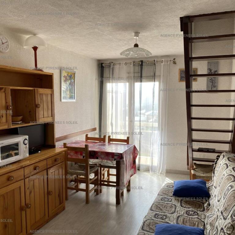 Appartement T3 avec 5 couchages et balcon aux Angles - FR-1-295-162 - Appartement (5 Adultes) - 5