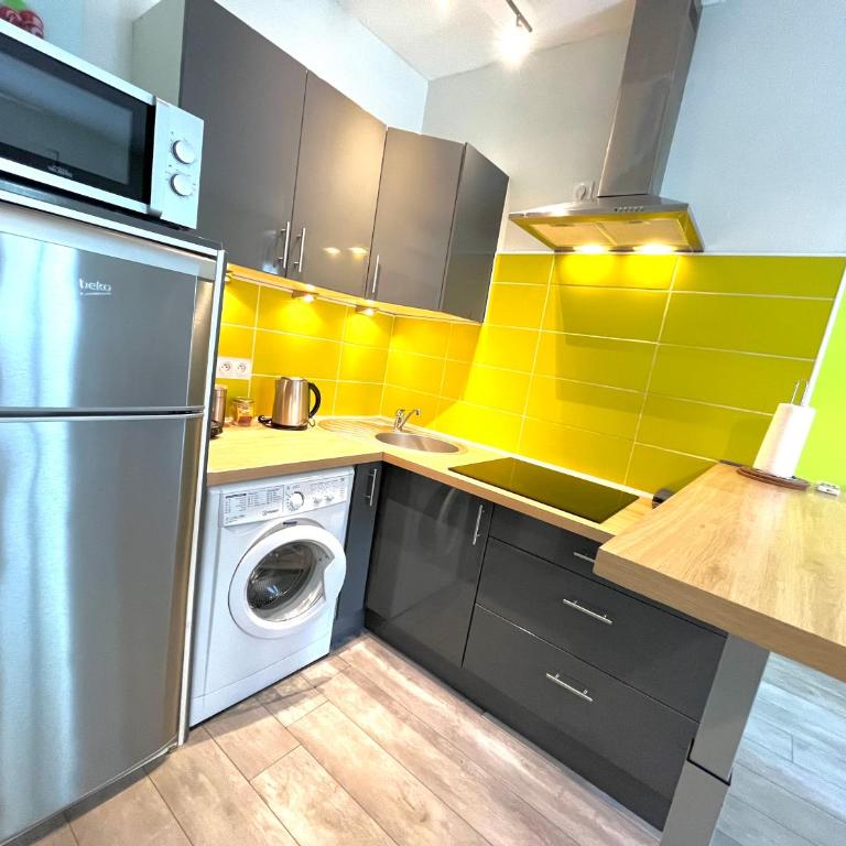 Esprit libre, Beau 2 pièces climatisé - Appartement 1 Chambre - 4