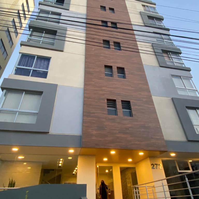 Estudio elegante y cálido - One-Bedroom Apartment - 12