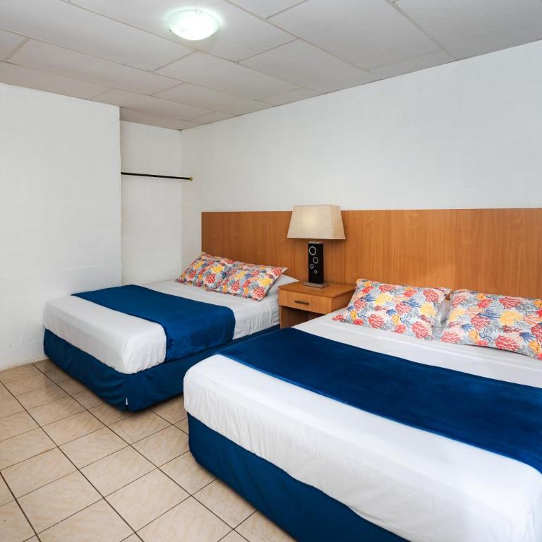 Hostal North Seymour - Habitación Doble Estándar - 2 camas - 8