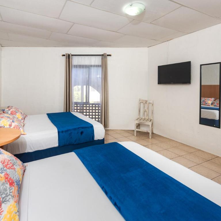 Hostal North Seymour - Habitación Doble Estándar - 2 camas - 10