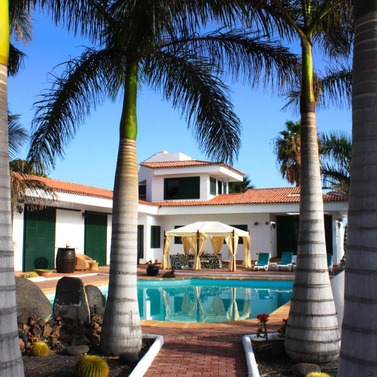 Los Fondos - Casa de 5 dormitorios - 1