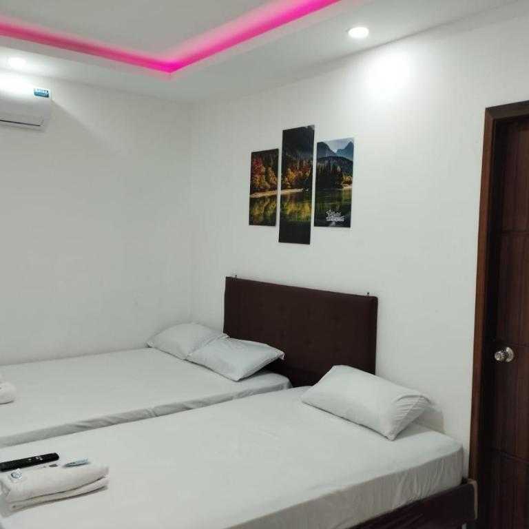Hostal Las Orquideas - Habitación Doble - 2 camas - 2
