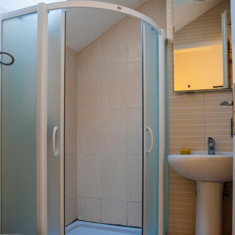 Smestaj Vella - Double Room with Balcony and Sea View - 18