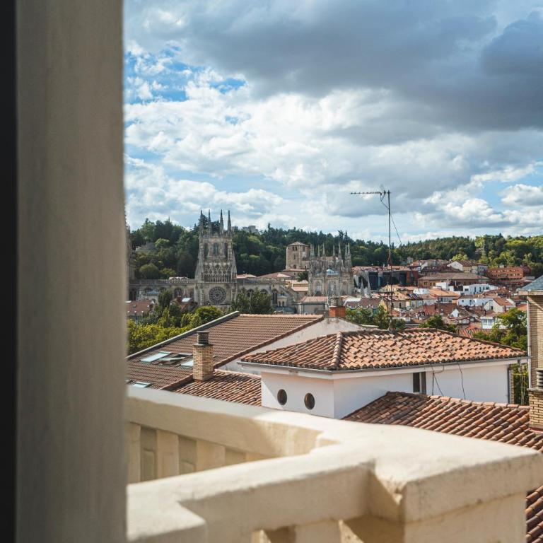 Catedral - Apartamentos Burgos Deluxe - Apartamento de 2 dormitorios con terraza y vistas - 18