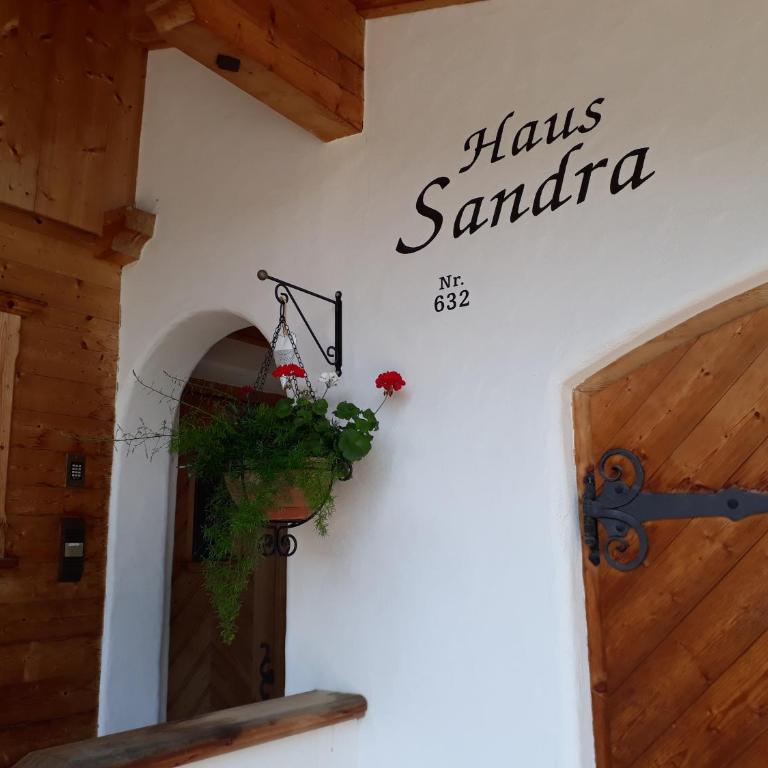 Haus Sandra - Apartment mit 2 Schlafzimmern und Terrasse - 24