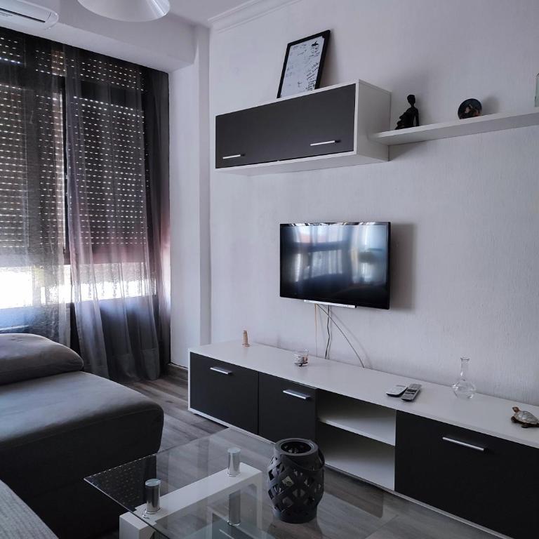 Piso apartamento 3 dormitorios, aire acondicionado - Appartamento con 3 Camere da Letto - 1