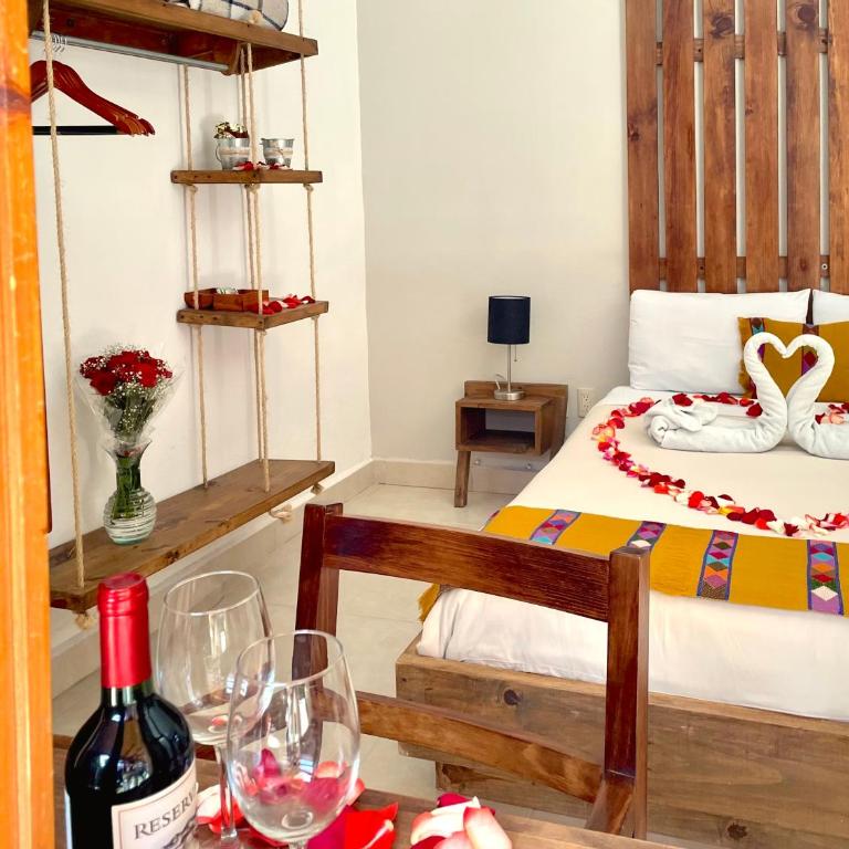 Hotel Casa Azabache - Deluxe Double Room with Private Bathroom - 14