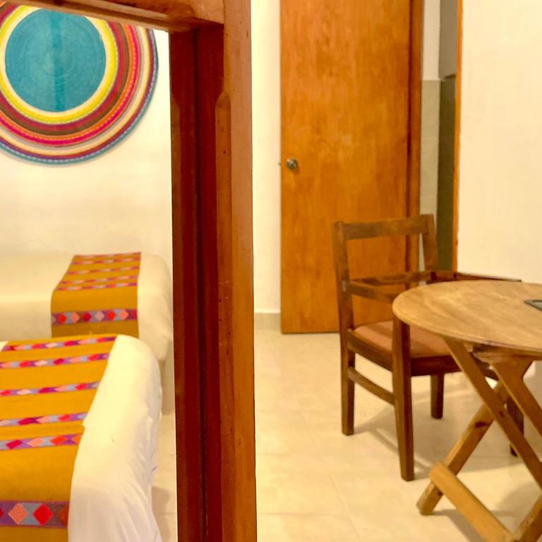 Hotel Casa Azabache - Double Room with Private Bathroom - 10