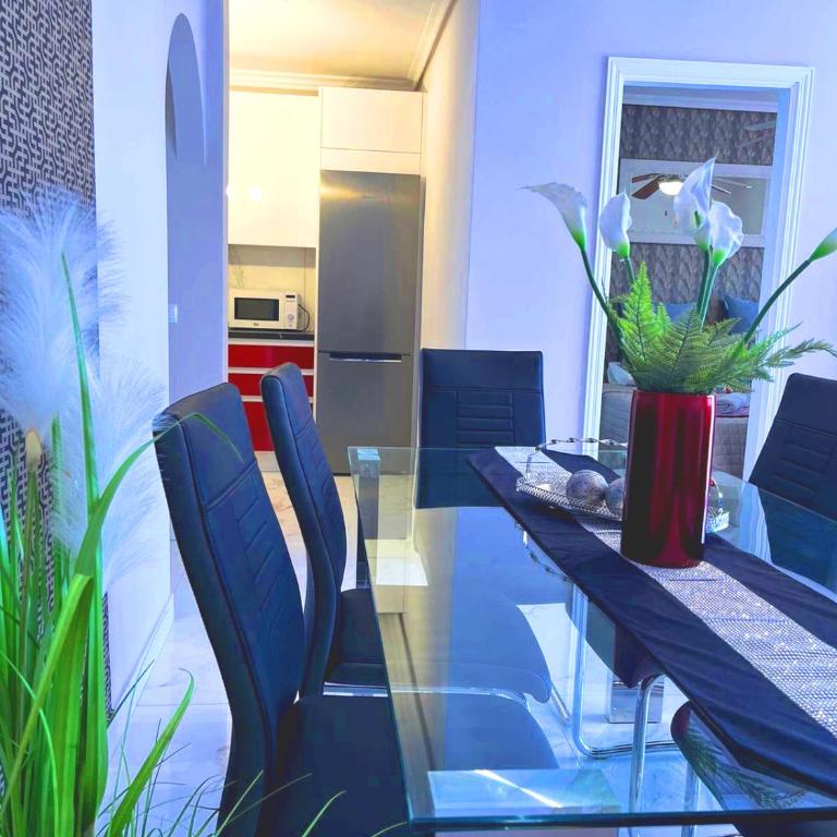 Elegant style 3-bedroom brand new apartment - Apartamento con vistas al mar - 11