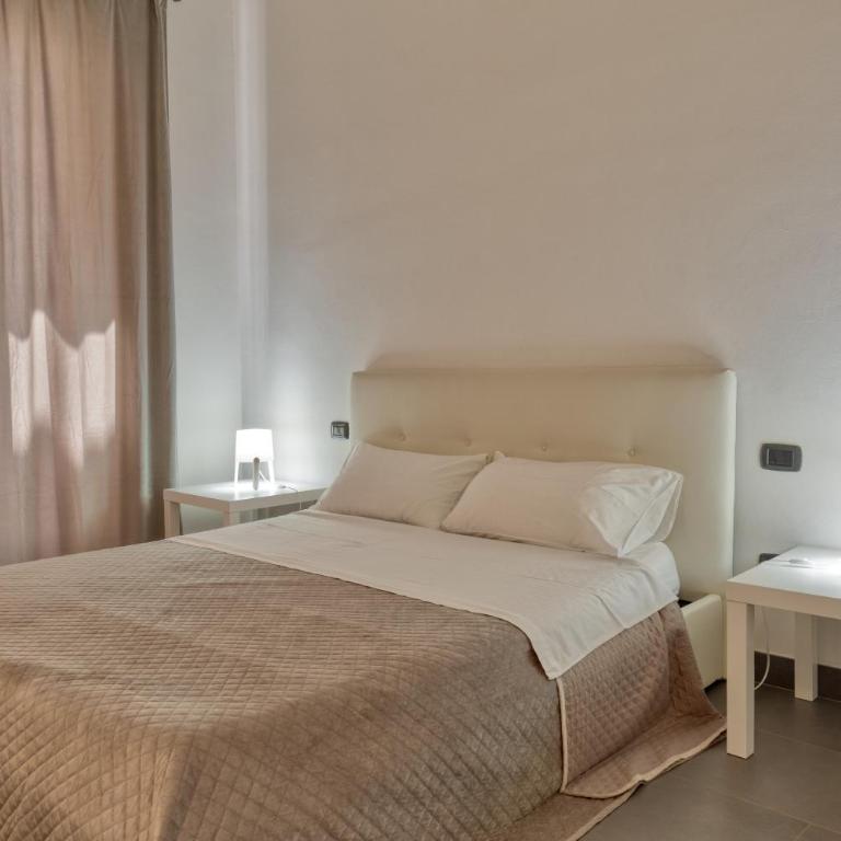 BB Hotel Pupi 93 - Camera Matrimoniale Deluxe - 7