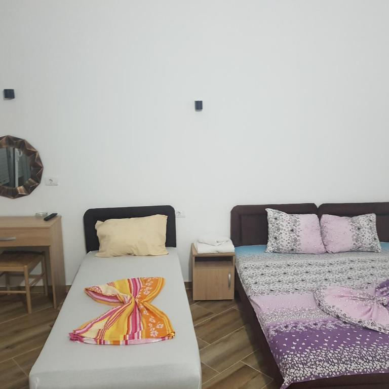 Marovac apartmani Velika Plaža - Apartment with Balcony - 8