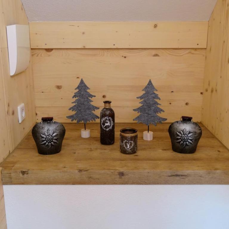 BaumKrone im Happy Allgäu - 2-stöckige Wohnung mit Wohnnetz - Three-Bedroom Apartment - 34