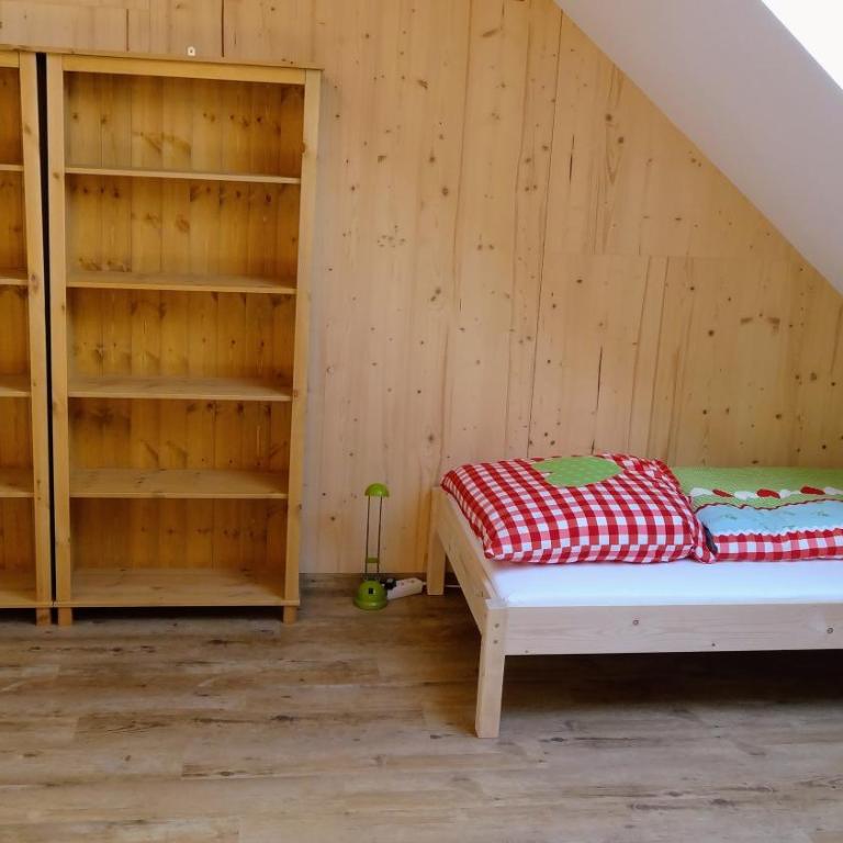 BaumKrone im Happy Allgäu - 2-stöckige Wohnung mit Wohnnetz - Three-Bedroom Apartment - 35