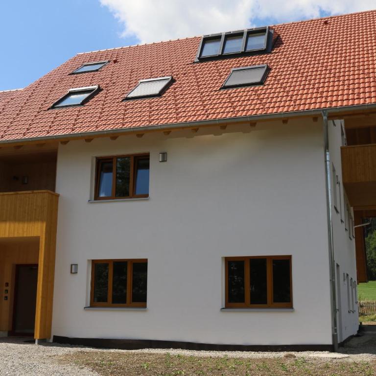 BaumKrone im Happy Allgäu - 2-stöckige Wohnung mit Wohnnetz - Three-Bedroom Apartment - 5