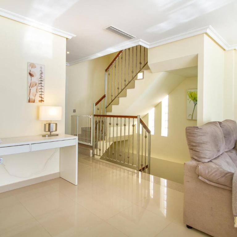 5 Bedroom Awesome Home In El Campello - Casa de vacaciones de 5 dormitorios - 17