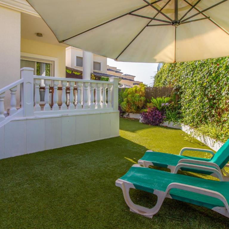 5 Bedroom Awesome Home In El Campello - Casa de vacaciones de 5 dormitorios - 11