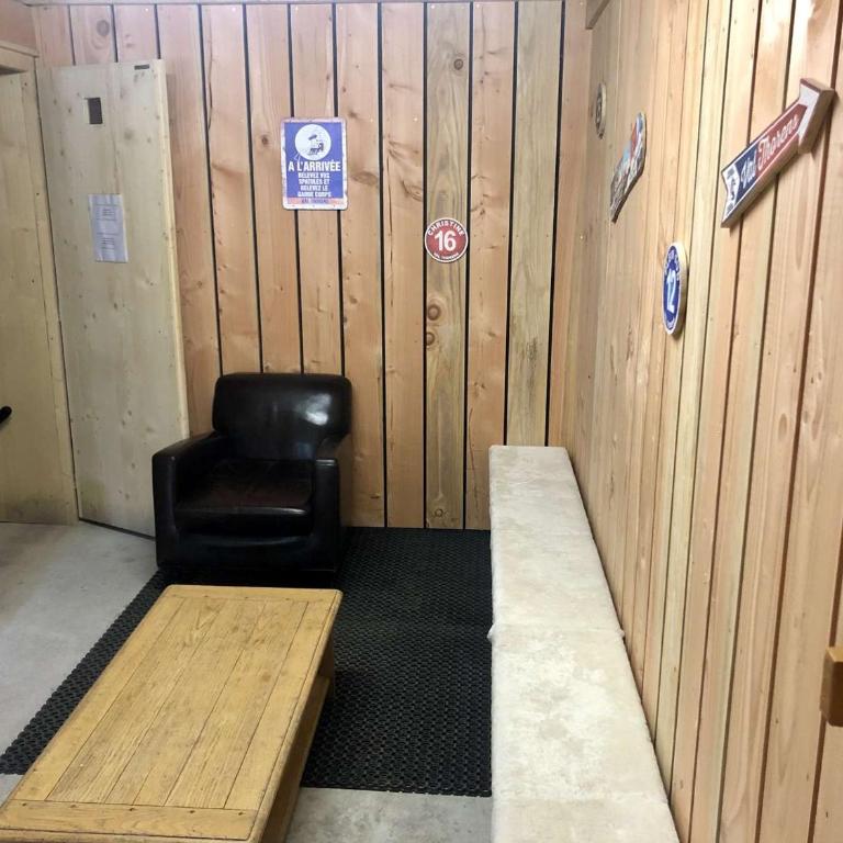 Duplex rénové à Val Thorens - 12 pers, 4 chambres, garage, proche pistes et commerces - FR-1-637-40 - Appartamento - 14