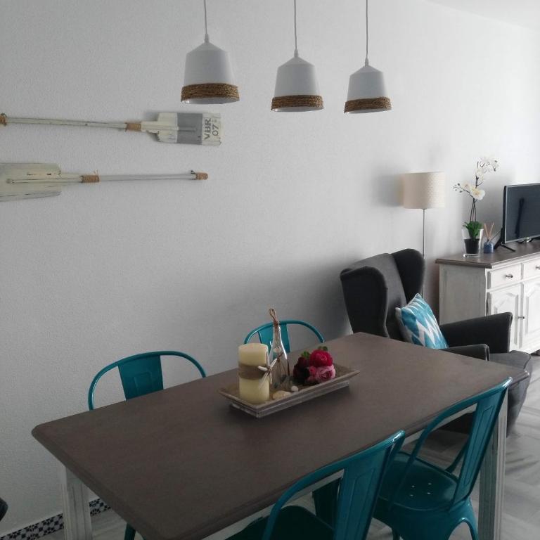 Precioso apartamento en primera línea de playa de la Barrosa - Apartamento de 2 dormitorios - 10