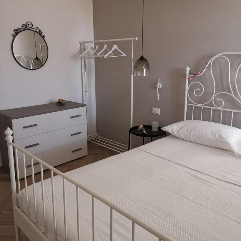 Chiocciola Apartment sul lungomare tremoli, parcheggio gratuito - Appartamento con 1 Camera da Letto - 17