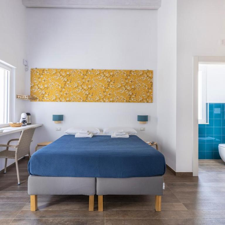 I Gelsomini Guest House - Camera Matrimoniale Deluxe con 1 Letto Supplementare - 3