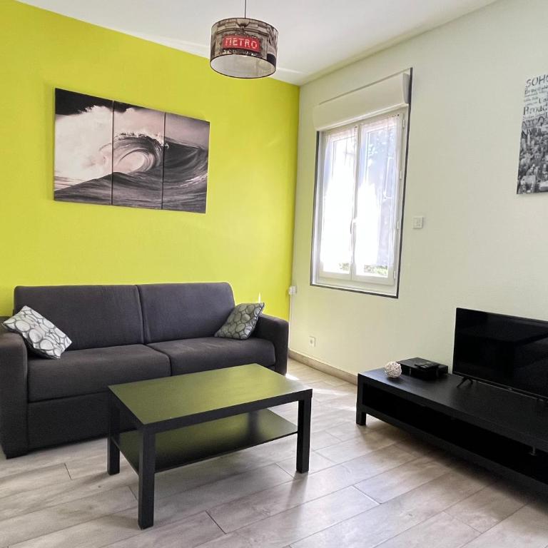 Esprit libre, Beau 2 pièces climatisé - Appartement 1 Chambre - 12