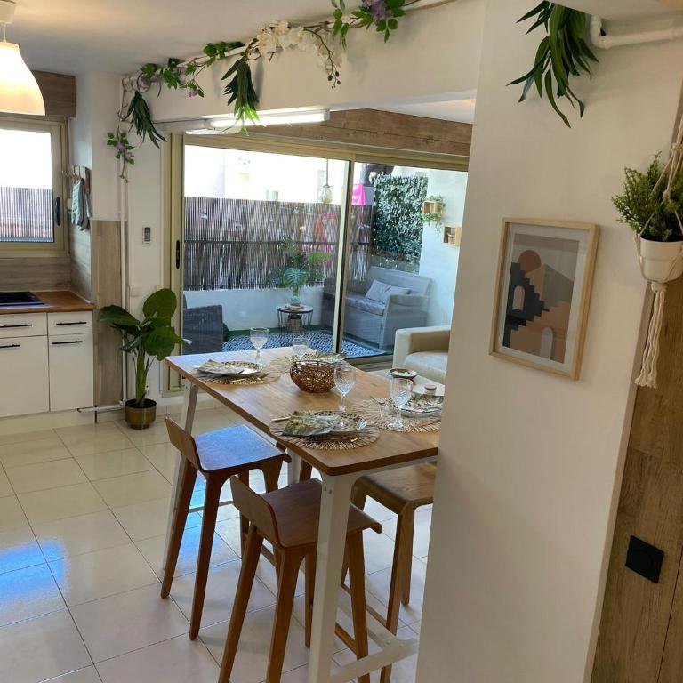 Centre de Juan les pins 100m plages Easy Check-in - One-Bedroom Apartment - 1