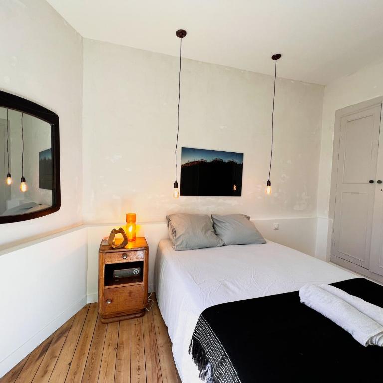Spacious 2br in Arles Historical Center With Terrace - Appartement 2 Chambres - 32