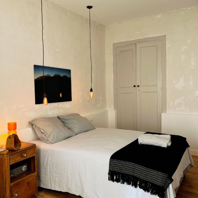 Spacious 2br in Arles Historical Center With Terrace - Appartement 2 Chambres - 56