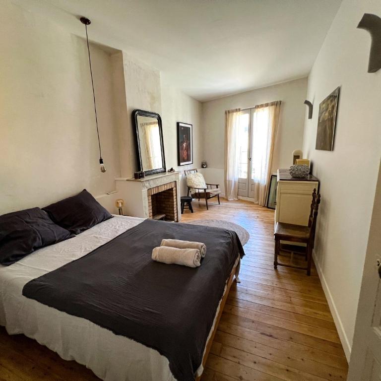 Spacious 2br in Arles Historical Center With Terrace - Appartement 2 Chambres - 36