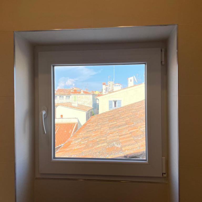 Nice Renting - FERSEN - 2 Rooms Vieil Antibes - AC - Safranier - Big Terrace - Appartement 1 Chambre - 21