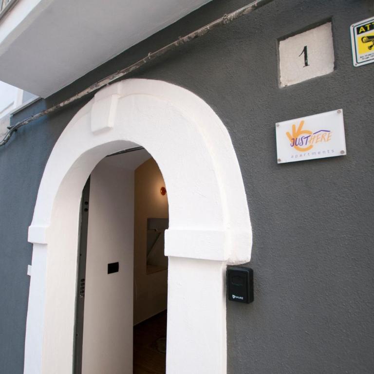 Just Here apartments - Lascia Fare a Dio - Appartamento con 2 Camere da Letto - 22