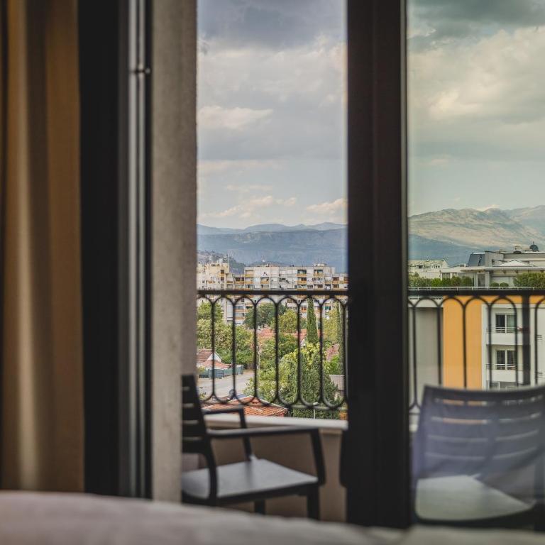 SIGNUM Hotel - Dvokrevetna Soba sa Bračnim Krevetom/Zasebnim Krevetima - 1