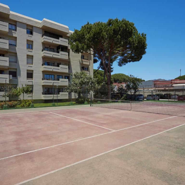 Bright & Modern 2 Bedroom Apartment 300m to the Beach - Marbella - Two-Bedroom Apartment - 12