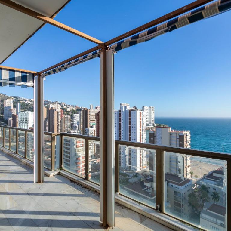 Ático con gran terraza - Apartamento - 12
