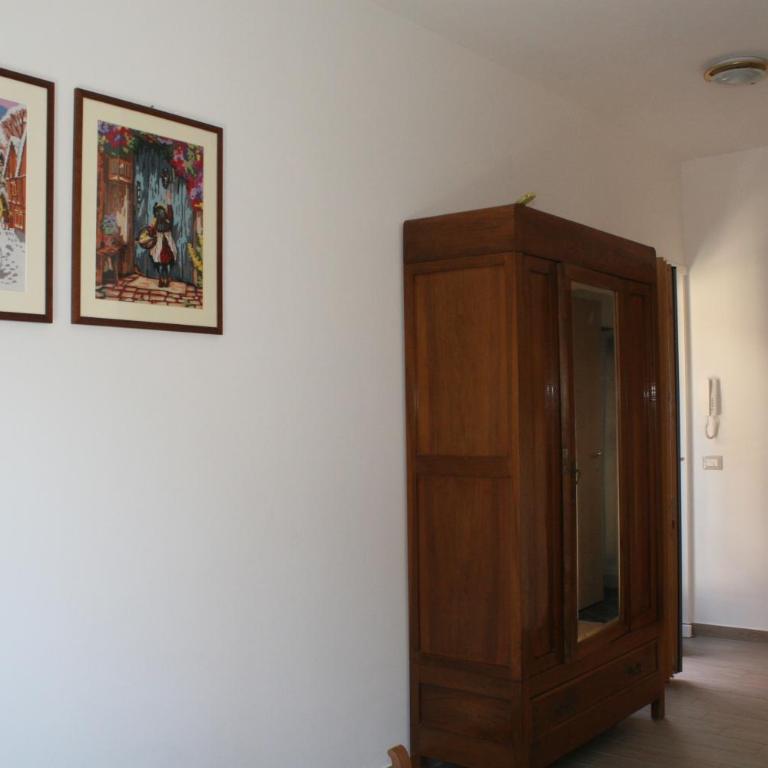 B&B della Contrada Varenna - Camera Matrimoniale con Balcone - 7