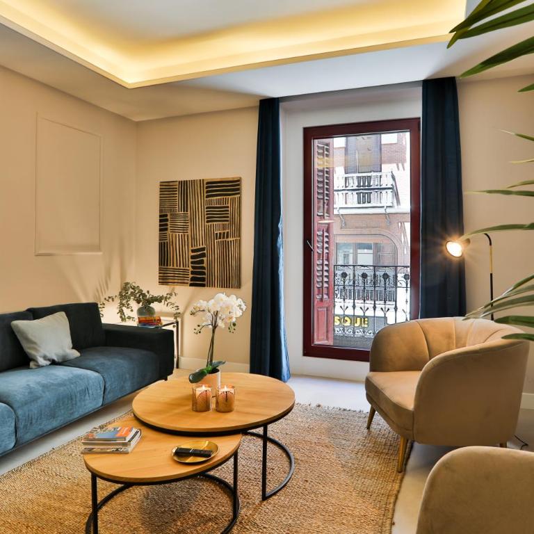 Gran Vía. Salud. Puerta del Sol. Callao. - Three-Bedroom Apartment - 33