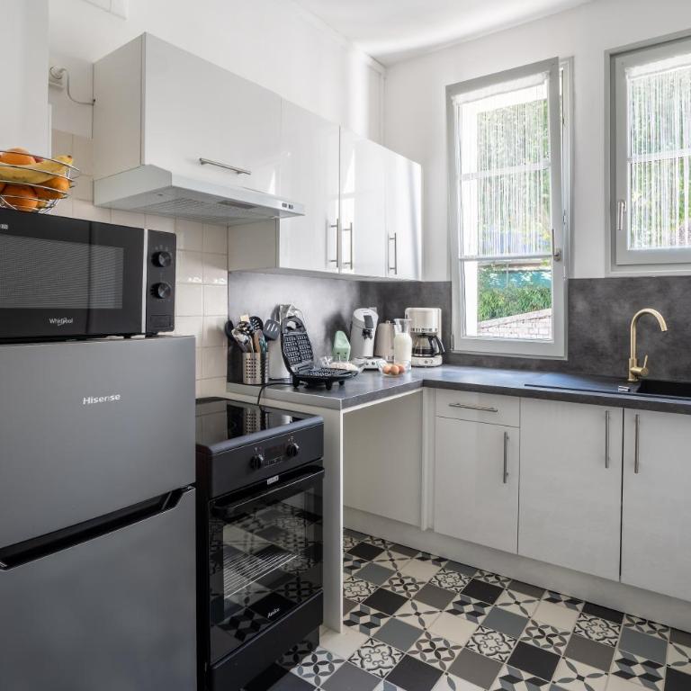 SUPERLOGIS L'Alysse Classé 3étoiles HYPERCENTRE BLOIS - Apartment mit 2 Schlafzimmern - 46
