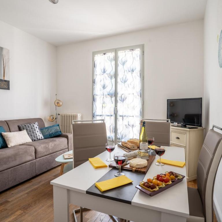 SUPERLOGIS L'Alysse Classé 3étoiles HYPERCENTRE BLOIS - Apartment mit 2 Schlafzimmern - 1