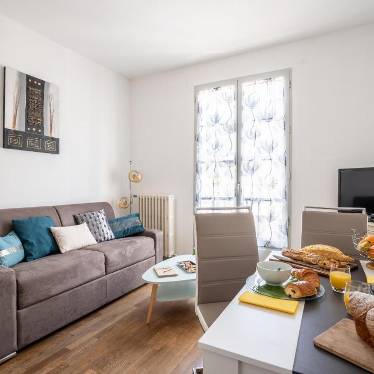 SUPERLOGIS L'Alysse Classé 3étoiles HYPERCENTRE BLOIS - Apartment mit 2 Schlafzimmern - 53