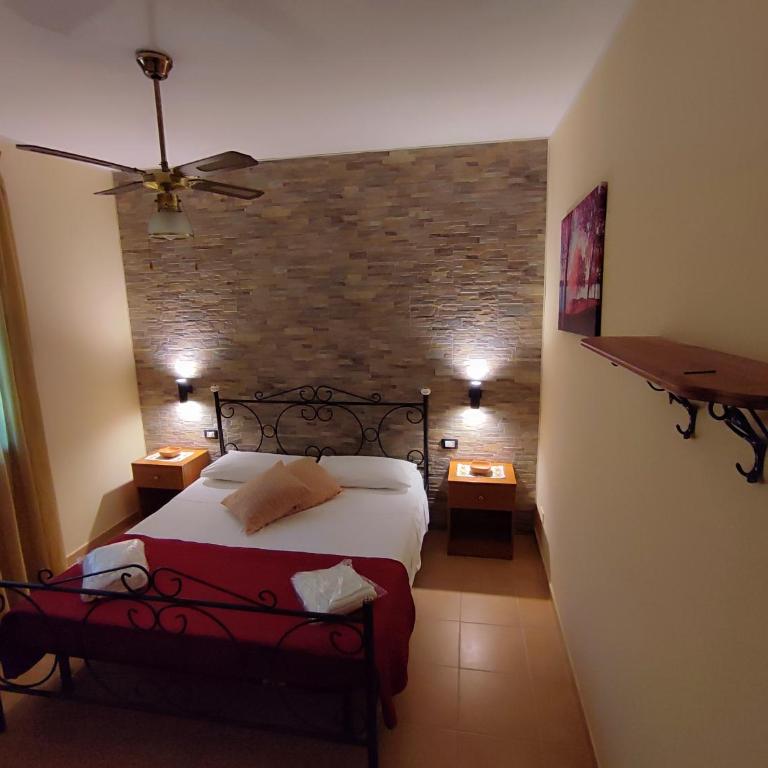 Sanmarcomare - Two-Bedroom Apartment - 15