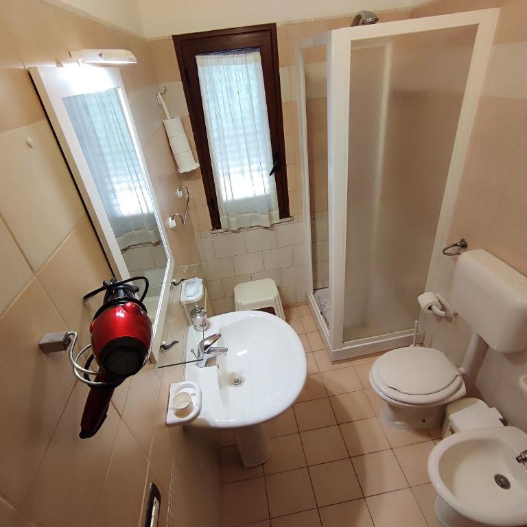 Sanmarcomare - Two-Bedroom Apartment - 17