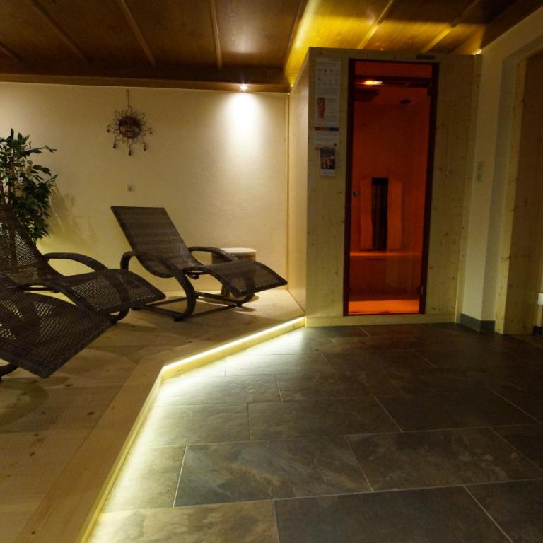 Appartement Gästehaus Aloisia - Comfort Apartment mit 1 Schlafzimmer und Balkon - 19